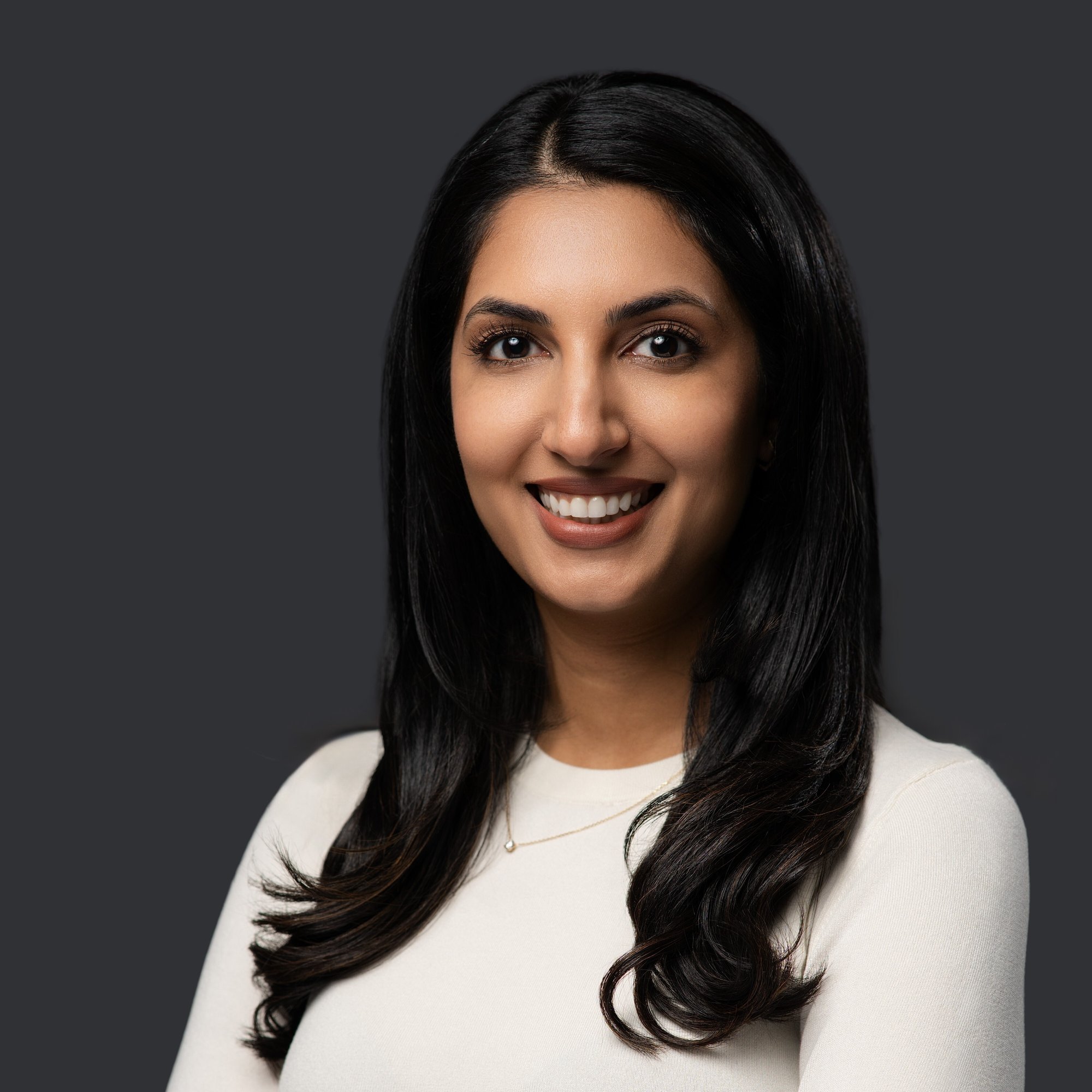 Dr. Shaina Nensi